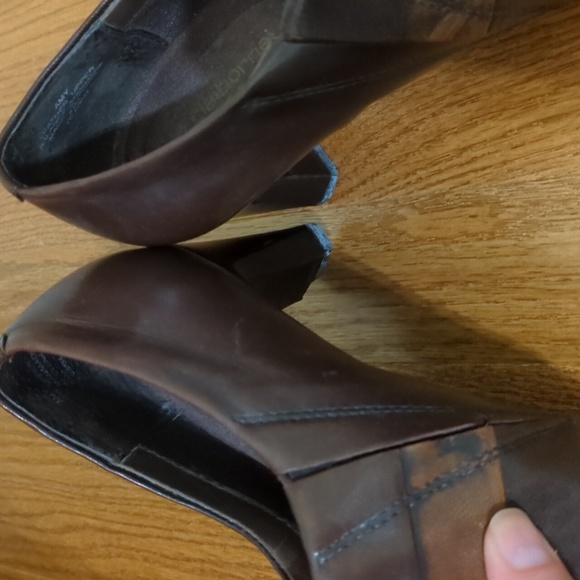 Liz Claiborne Flex Amy booties leather heeled striped ankle EUC size 8.5 - Picture 2 of 5